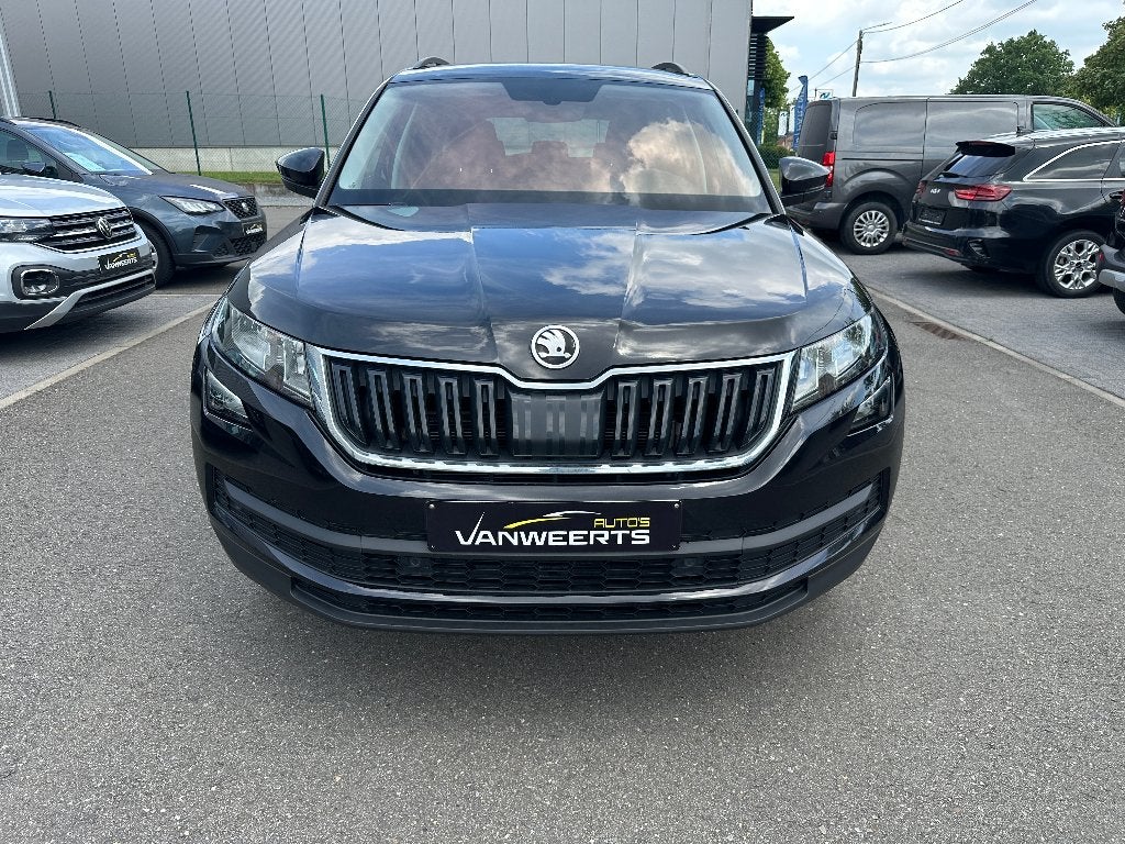 Skoda Kodiaq, 1.5 benzine DSG AUTOMAAT, CARPLAY / CAMERA, 1800 kg, 4 cilinders, Bedrijf, 5 zetels