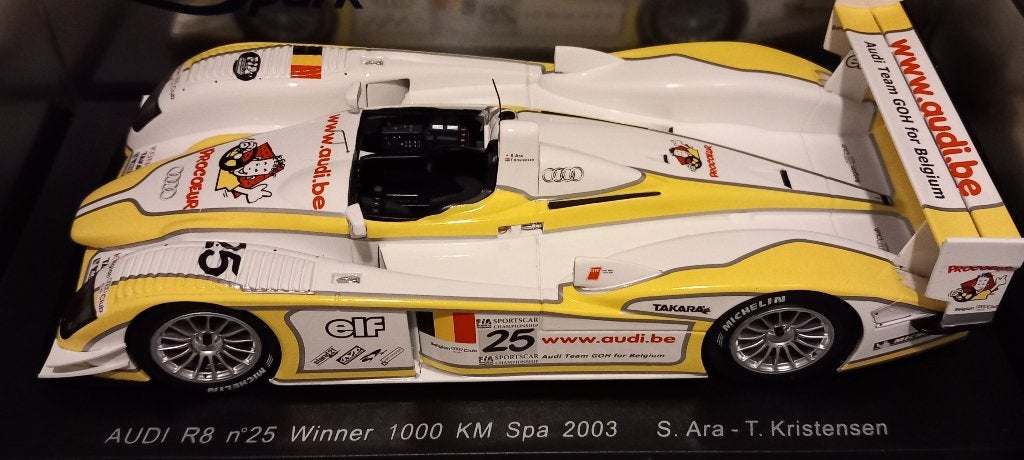 1/18 Audi R8 Proceur winner 1000 km Spa Francorchamps 2003, Enlèvement ou Envoi, Neuf, Voiture, Autres marques