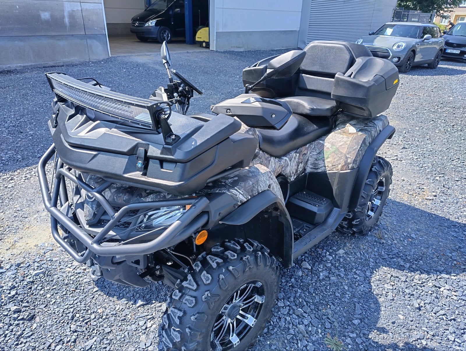 CF MOTORFIETS QUAD 4X4 520L VOLLEDIGE OPTIES 819KM, Motoren, 499 cc, Nieuw, Bedrijf, Overig