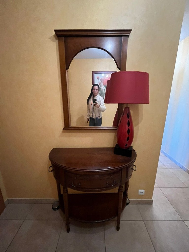 console et miroir, Enlèvement