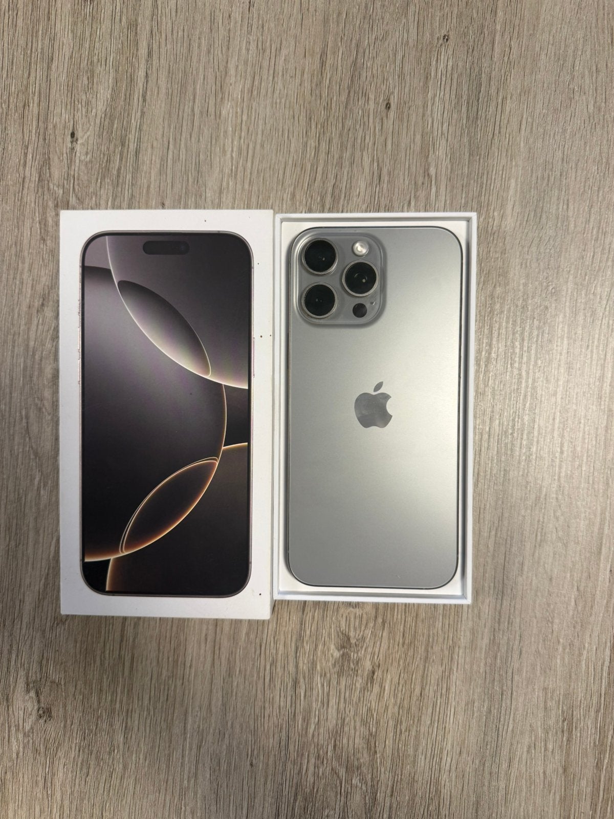 Iphone 16 pro max, Telecommunicatie, Mobiele telefoons | Apple iPhone, Ophalen, Zo goed als nieuw, 256 GB, IPhone 16