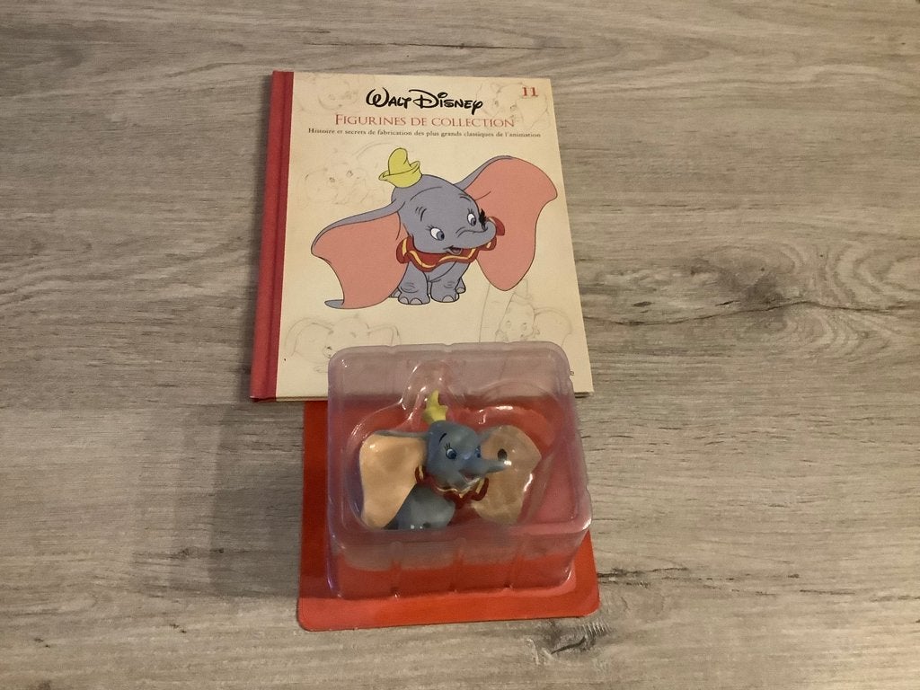 Figurines de la collection Walt Disney Dumbo (10 cm), Enlèvement ou Envoi, Bambi ou Dumbo, Neuf, Statue ou Figurine