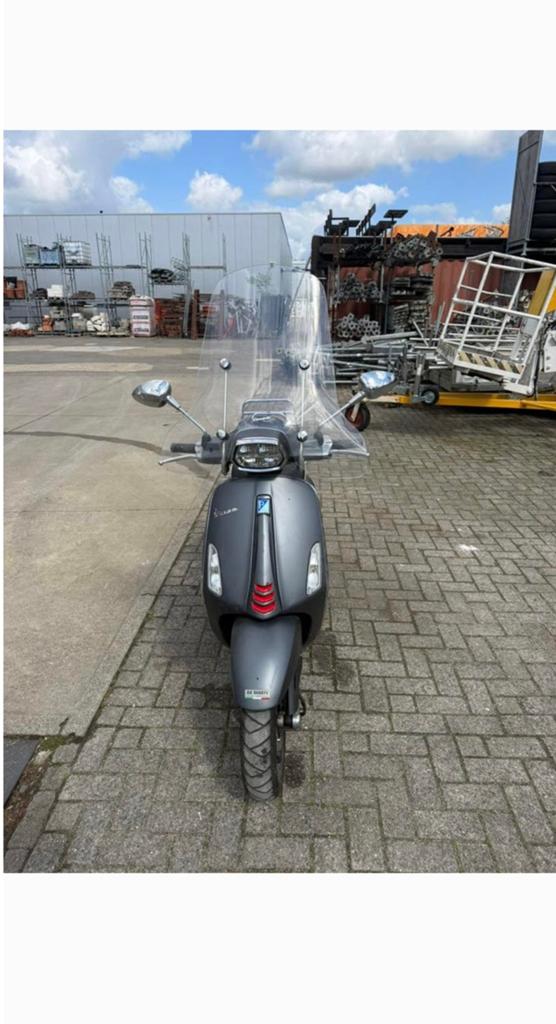 Vespa sprint B klasse, Ophalen, Vespa S, Benzine, Klasse B (45 km/u)