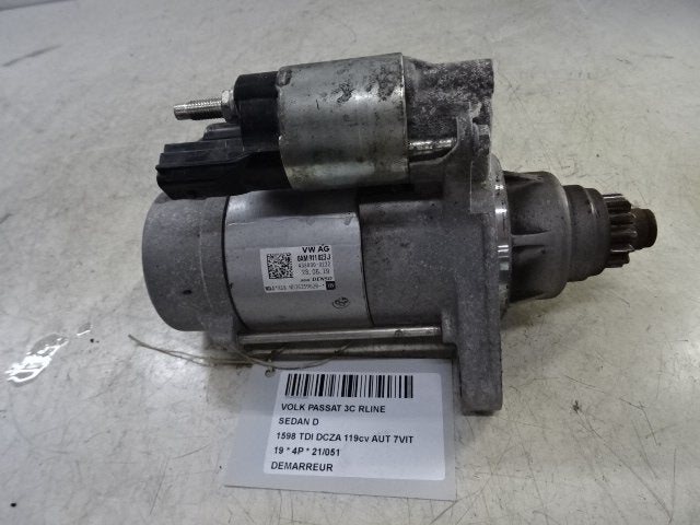 VERSNELLINGSBAKSTEUN Volkswagen Passat (3G2) (5Q0199855AC), Gebruikt, Volkswagen, Volkswagen AG, Kundenbetreuung@volkswagen.de