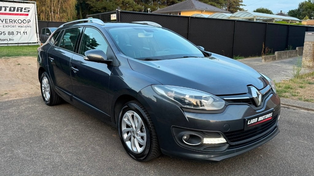 Renault Megane 1.5 dCi | R- Link - Limited | 1ste Eigenaar |, Voorwielaandrijving, Stof, Zwart, 4 cilinders