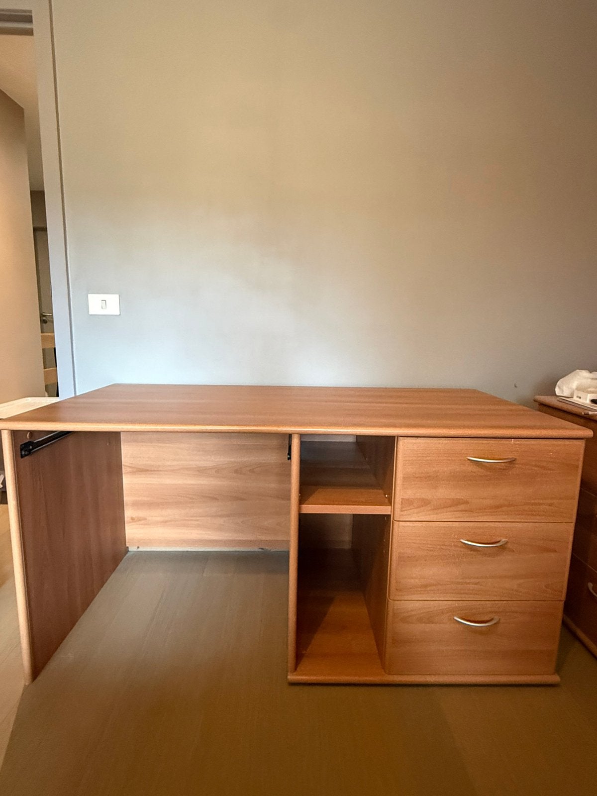 Bureau hout met ladekastjes, Huis en Inrichting, Ophalen, Gebruikt, Hout, 144 cm