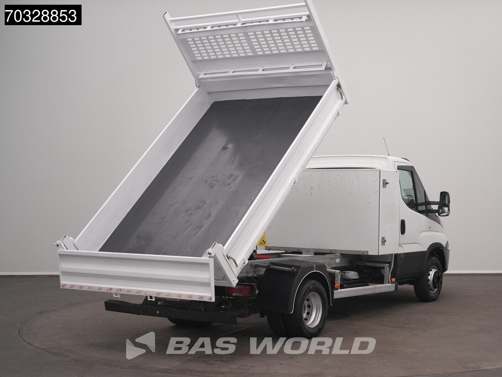 Iveco Daily 65C15 3.0L 150PK Kipper Euro6 Airco Cruise Tippe, Auto's, Stof, Gebruikt, 4 cilinders, Wit