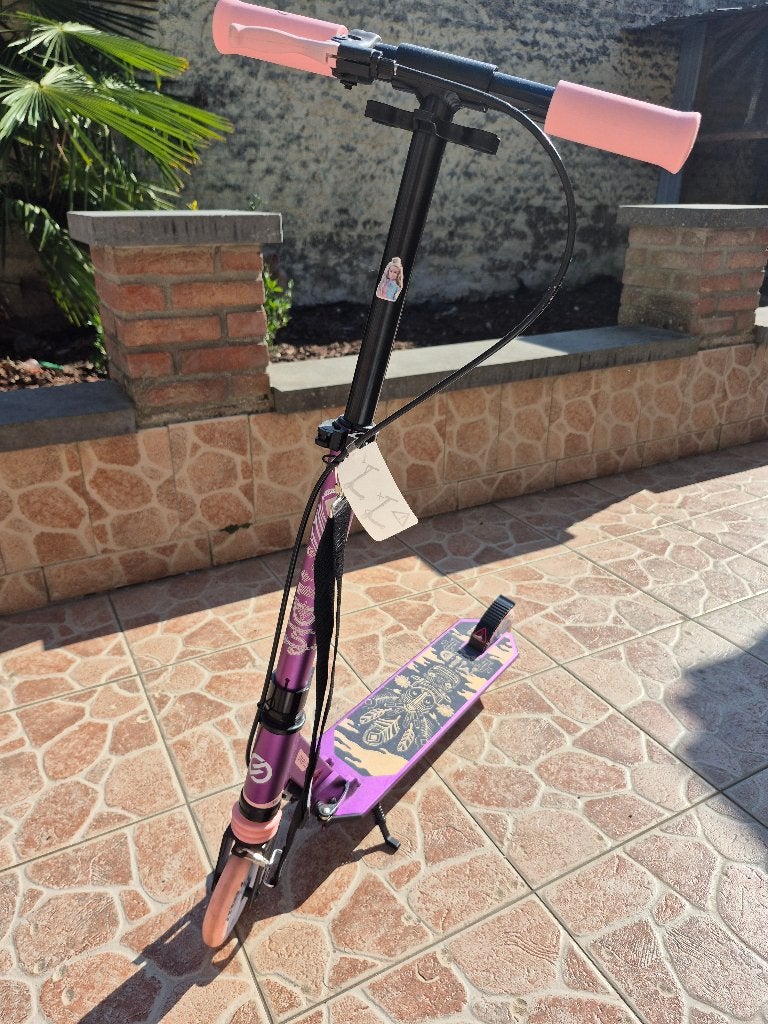 trottinette marque oxelo ( prix 60 euros ), Vélos & Vélomoteurs, Enlèvement, Comme neuf, Autres types, Oxelo Decathlon