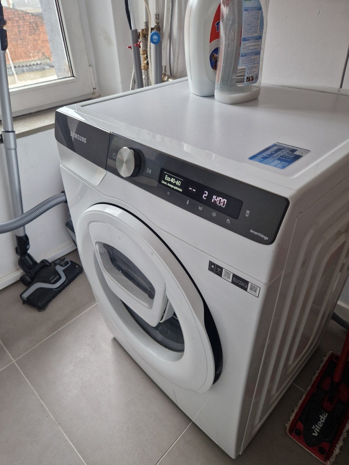 SAMSUNG Multi programme, Electroménager, Enlèvement, Comme neuf, 1600 tours ou plus, Classe énergétique A ou plus économe
