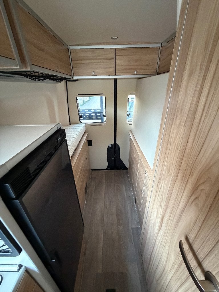 Mercedes Sprinter HYMER Grand Canyon S   4x4   GARANTIE 12M., Automaat, ESP - Contrôle de stabilité, Luifel, Bedrijf