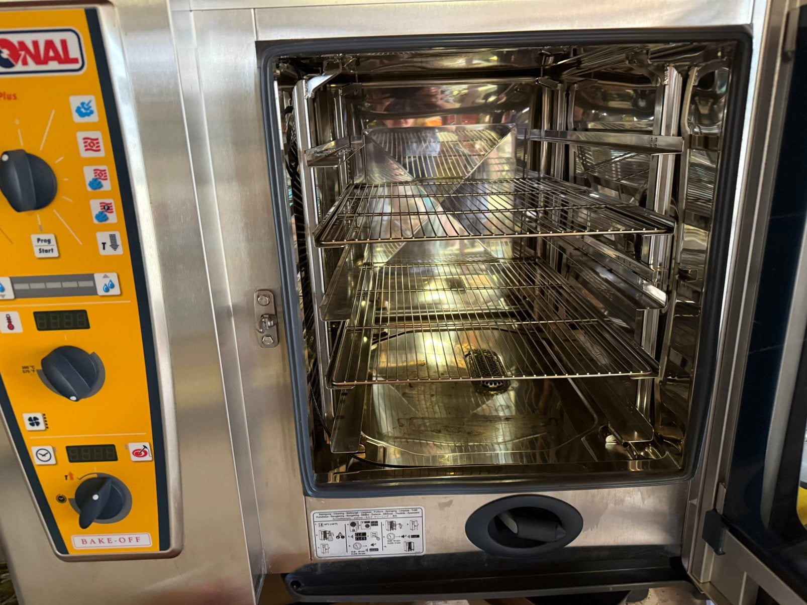 Rational oven, Zakelijke goederen, Ophalen, Ovens, Microgolfovens en Steamers