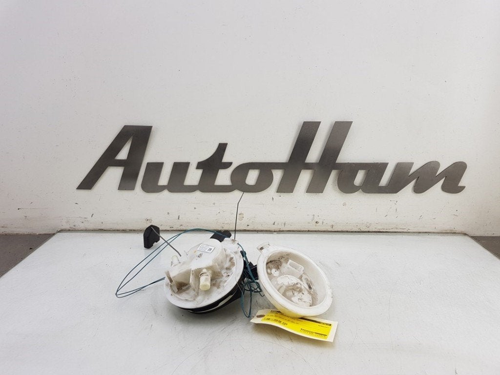 TANKVLOTTER Panamera (970) (|97020142102|97020142108|), Auto-onderdelen, Dhr. J. Ham, Gebruikt, Administratie@autoham.nl, Porsche