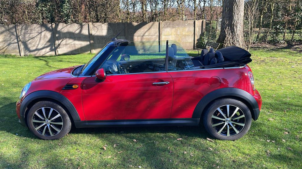 Mini . Cooper 1.6i cabriolet 72435 km, Autos, Rouge, Euro 5, Entreprise, Cabriolet