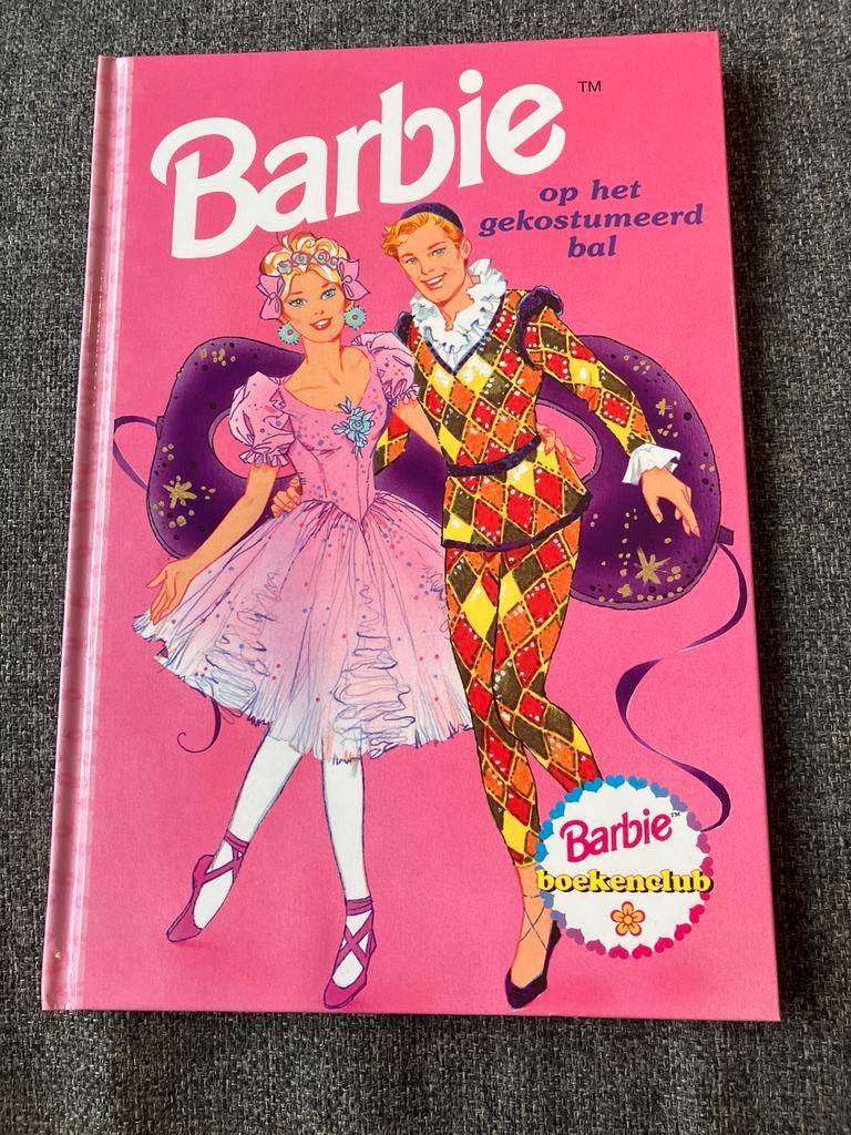 Barbie Boekenclub - Barbie op het gekostumeerd bal, Ophalen of Verzenden, Zo goed als nieuw, Fictie algemeen