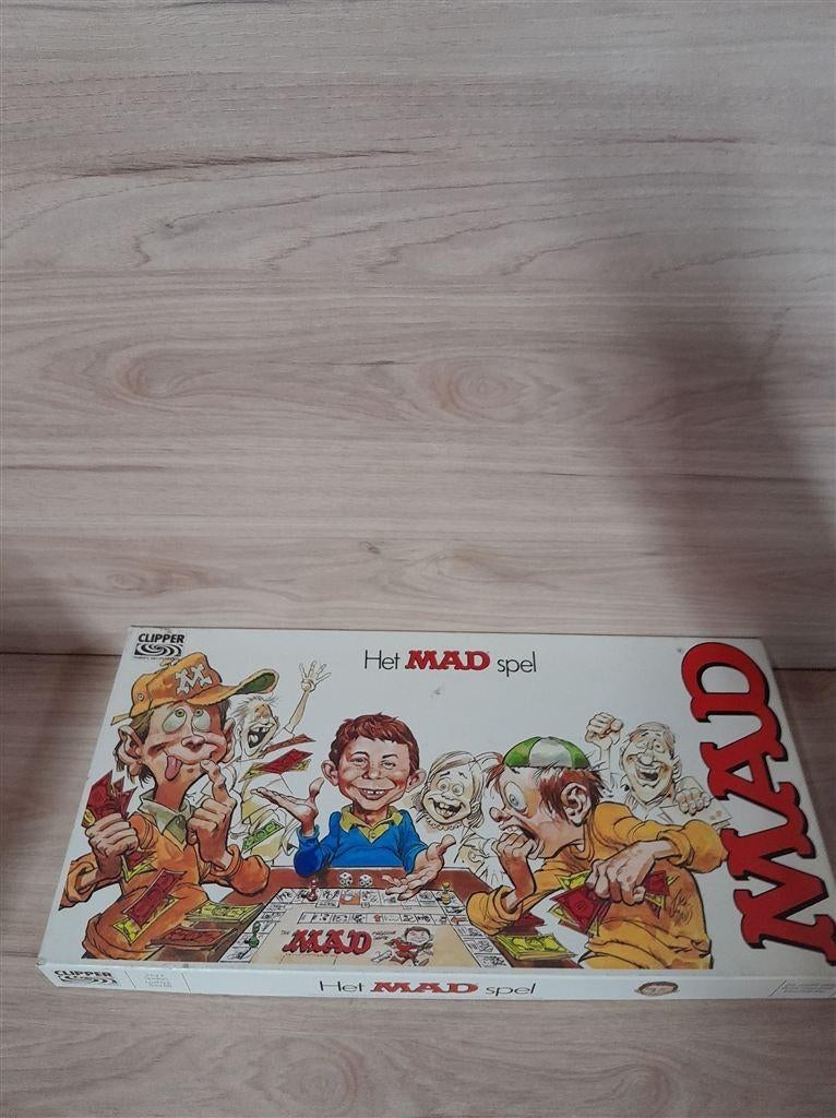 Het mad Spel - parker - s5147, Hobby en Vrije tijd, Gezelschapsspellen | Bordspellen, Verzenden, Zo goed als nieuw