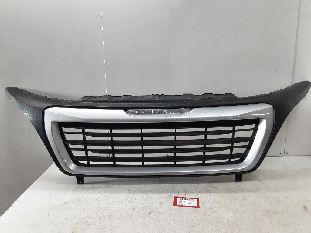 GRILLE AÉRATION Peugeot Boxer (U9) (1314847070), Kontakt-peugeot@peugeot.com, Utilisé, Peugeot Deutschland GmbH, Bahnhofsplatz
65423  Rüsselsheim, DE