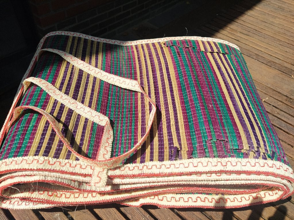 picknicktapijt-strandmat/riet+aanmaakblokje+wandasbak+koffer, Caravans en Kamperen, Kampeeraccessoires, Ophalen of Verzenden, Gebruikt