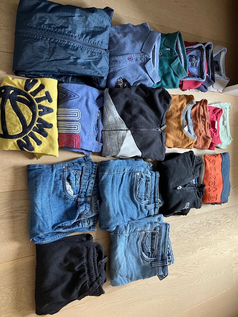 Lot de vêtements garçon taille 9-10 ans, Enfants & Bébés, Enlèvement, Comme neuf, Garçon