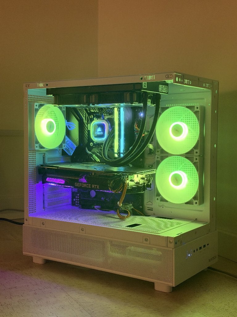 Witte Gaming PC i9-10900K RTX 2070 Super 32GB RGB, Informatique & Logiciels, BouwJePC – op maat gebouwd, 4 Ghz ou plus, Gaming