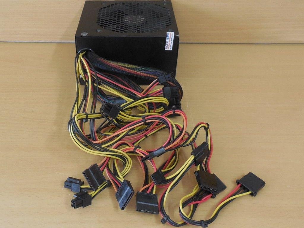 Alimentation PC ATX Antec 450 Watts – VP450P, Informatique & Logiciels, Enlèvement, Comme neuf