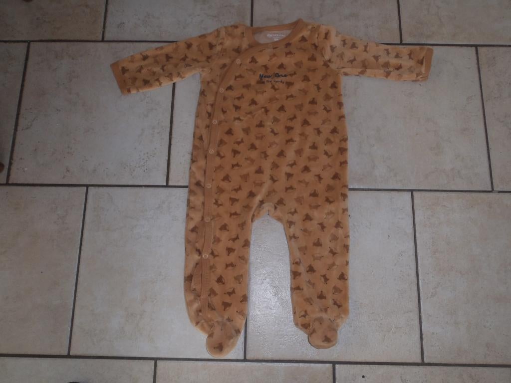 pyjama taille 80, Enfants & Bébés, Vêtements de bébé | Taille 80, Enlèvement ou Envoi, Comme neuf, Garçon, Vêtements de nuit ou Sous-vêtements