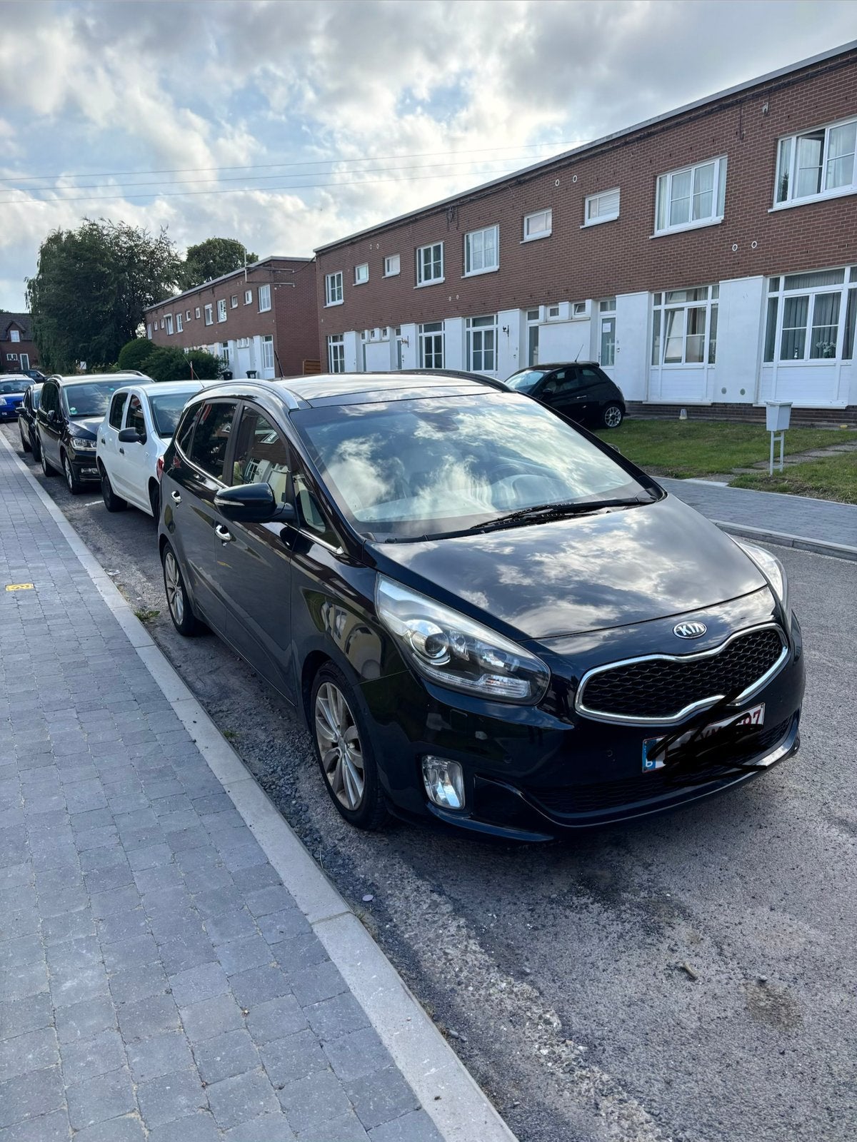 Kia Carens 1.7 diesel à vendre 2014 , 7 places ., Autos, Kia, Cuir, Achat, Diesel, Particulier