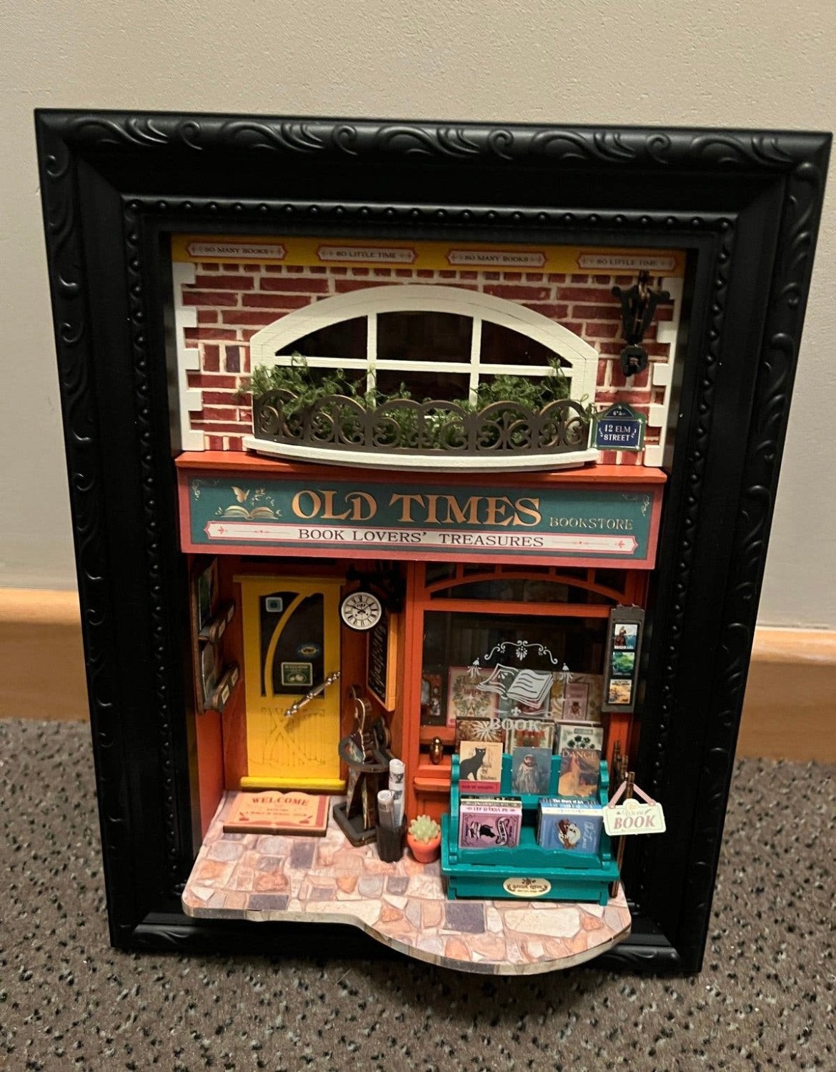 Diorama 3D kader boekenwinkel met licht, Enlèvement, Comme neuf, Diorama