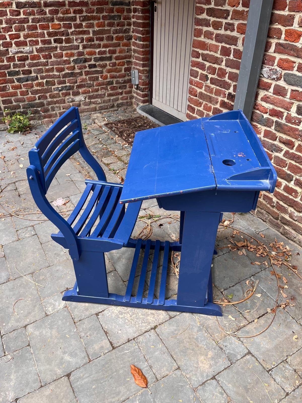 Bureau écolier 1 place, Enlèvement