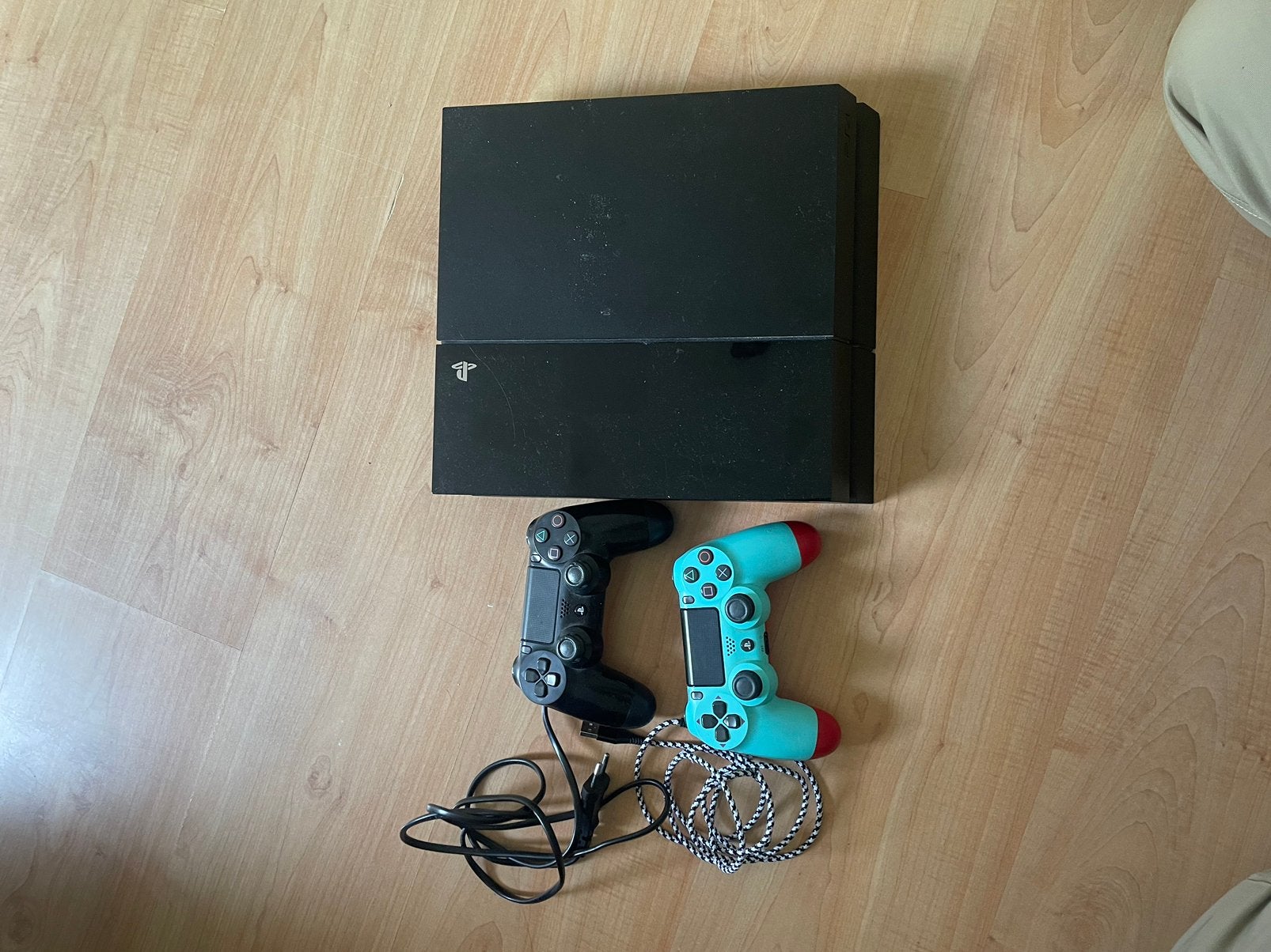 PS4, Games en Spelcomputers, 500 GB, Met 2 controllers, Refurbished, Ophalen of Verzenden
