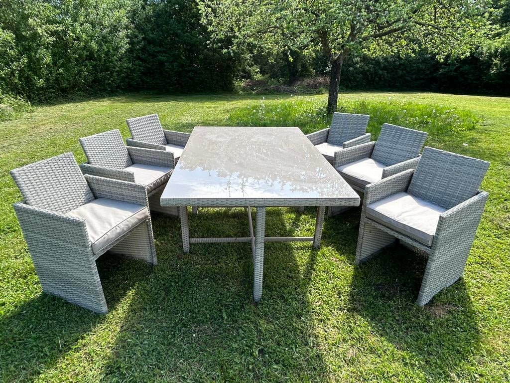 Table de jardin, Enlèvement, Comme neuf