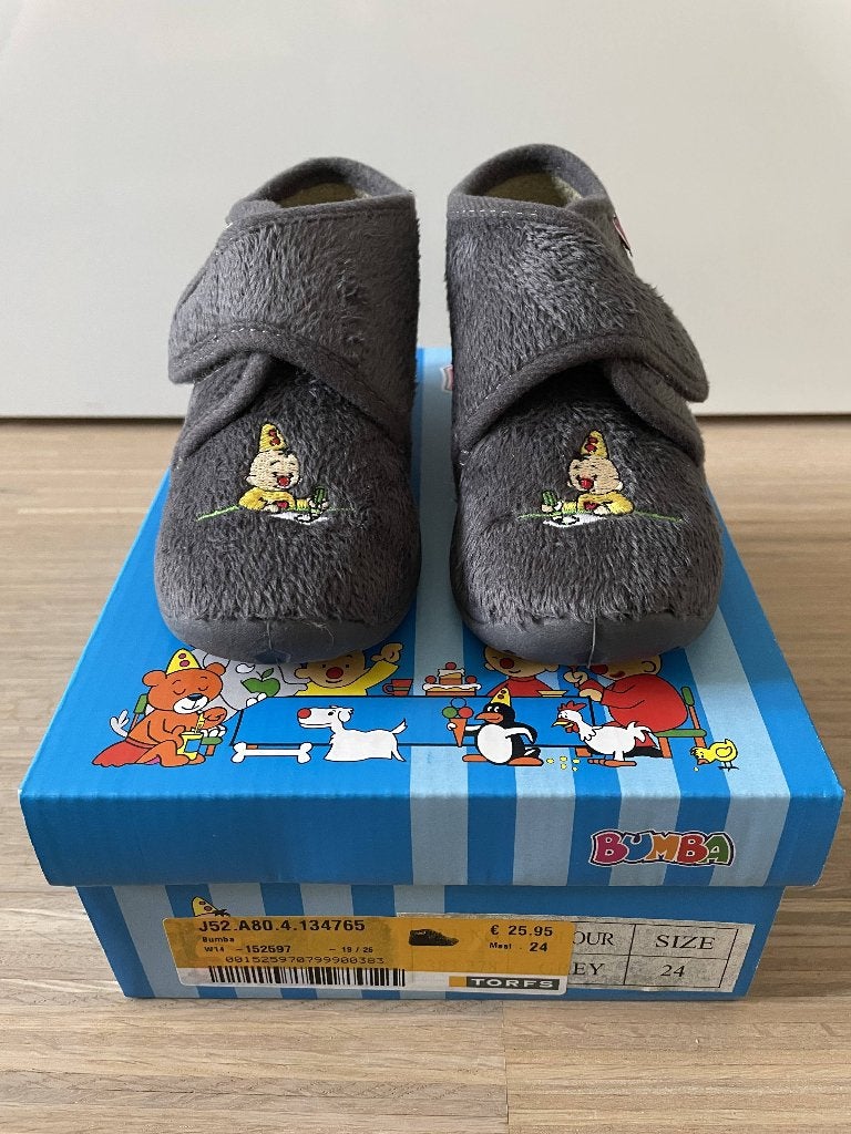 Pantoffels Bumba maat 24 (nieuw!), Kinderen en Baby's, Babykleding | Schoentjes en Sokjes, Ophalen, Slofjes, Jongetje of Meisje