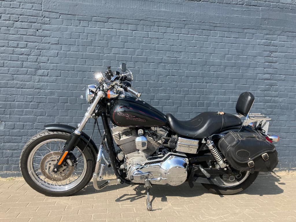 Harley Davidson dyna super glide 2005 56000Km, Motoren, 2 cilinders, Occasion, Bedrijf, Handgeschakeld