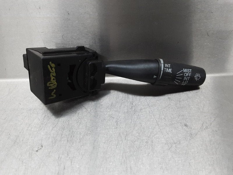 COMMODO ESSUIE-GLACE Honda Civic (ES) (01-2000/12-2005), Utilisé, Honda