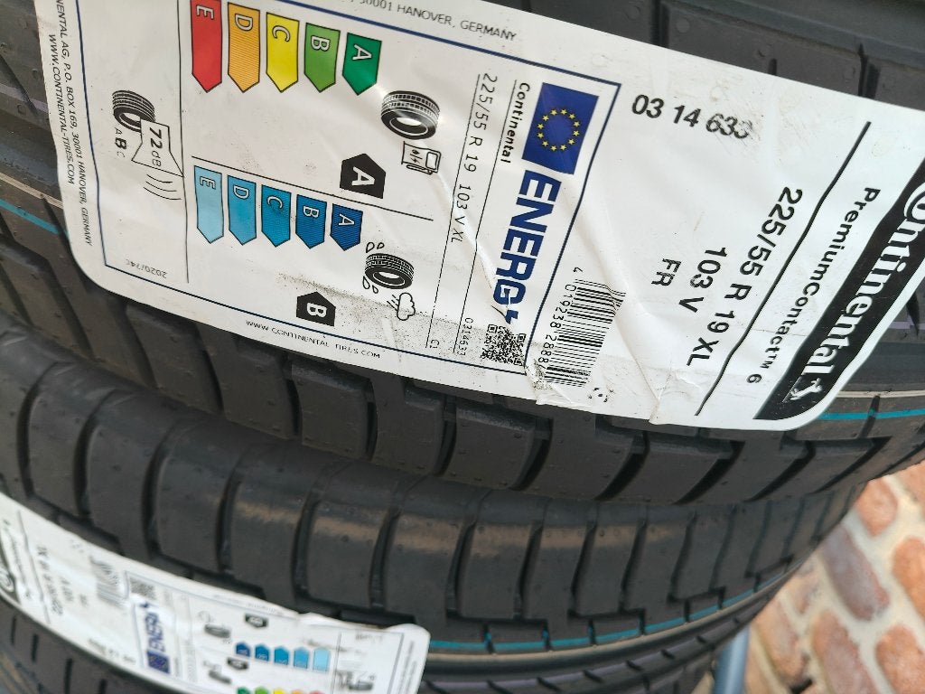 pnenu 225 55 19 0km neuf, Nieuw, Band(en), Personenwagen, Ophalen