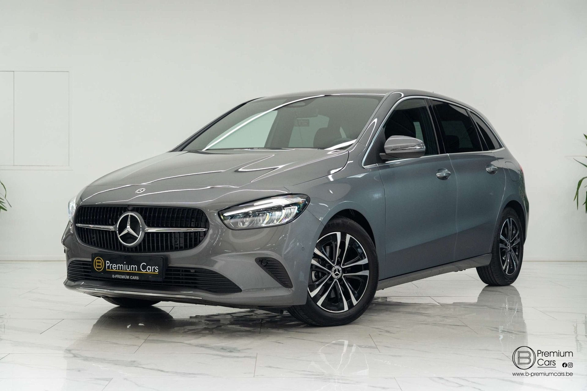 Mercedes-Benz B 180 Business Line! Camera, ACC, Garantie!, Dealer onderhouden, https://public.car-pass.be/vhr/b4bfc1ed-6db1-449f-8a14-78f0ff378361