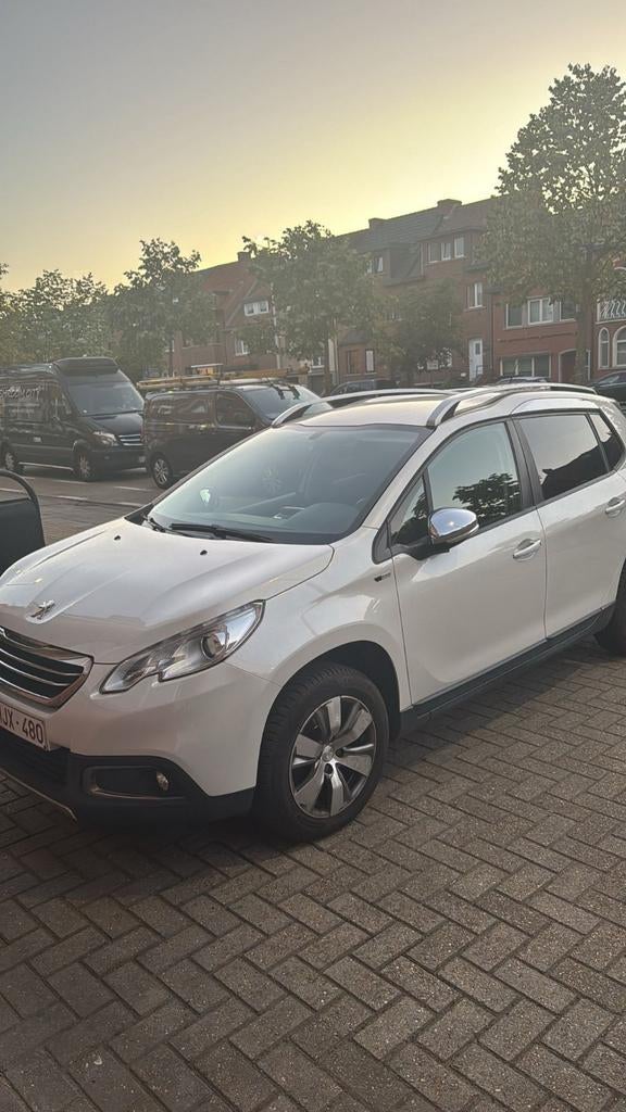 Peugeot style 2008, Auto's, Peugeot, Euro 5, Zwart, Wit, Handgeschakeld