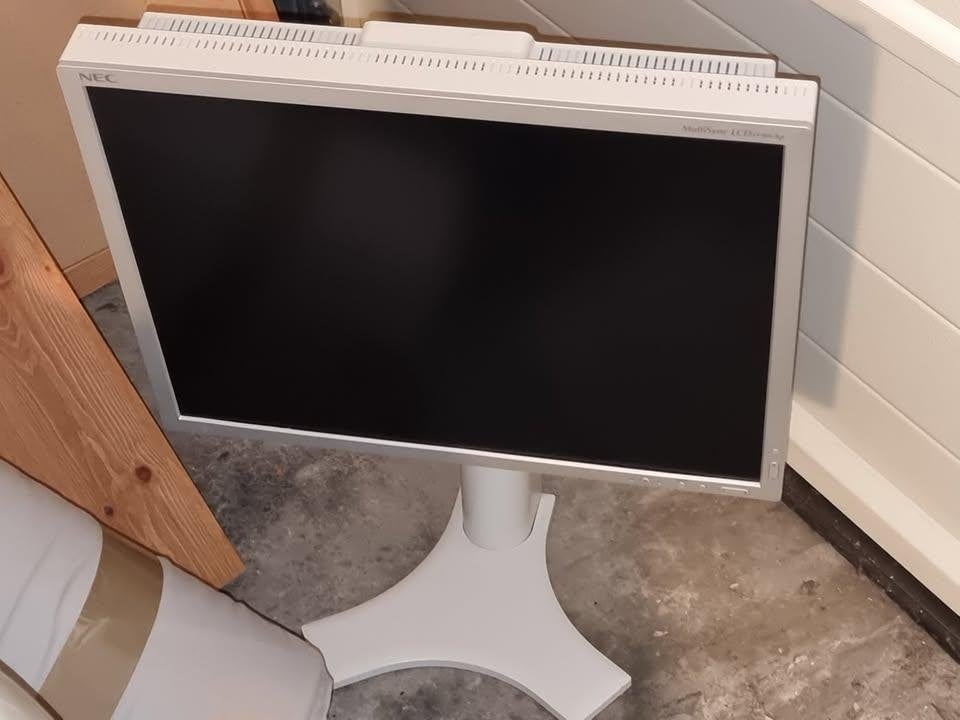 Ecran 21" NEC MultiSync LCD2190UXp S-PVA TFT, Computers en Software, Monitoren, Gebruikt, IPS, Full HD, NEC