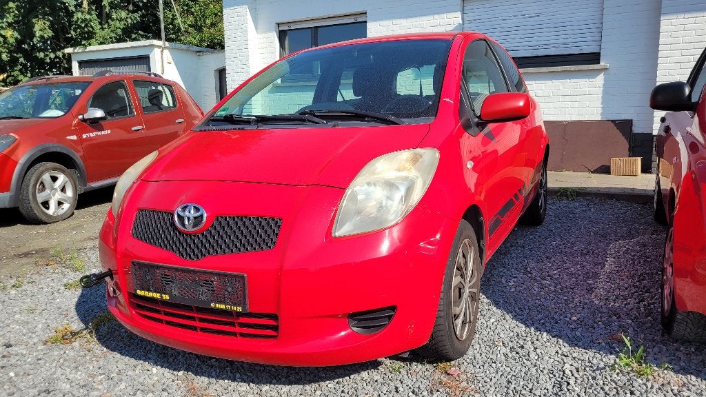 toyota yaris 1.3vvt-i AUTOMAAT AIRCO 2006 !! EERST LEZEN !!, Stof, Bedrijf, Grijs, Sound system