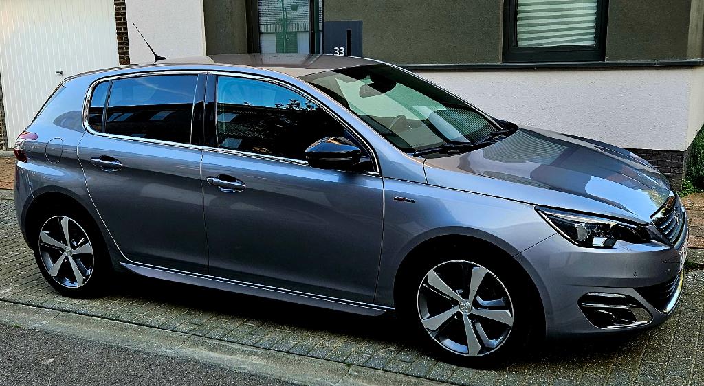 Peugeot 308 GT-LINE 1.2, Autos, Peugeot, Argent ou Gris, Achat, Euro 6, Entretenue par le concessionnaire