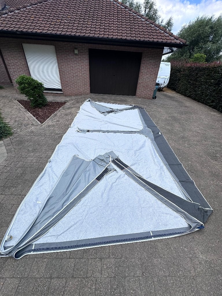 Isabelle capri coal voortent, Ophalen, Zo goed als nieuw, Isabella