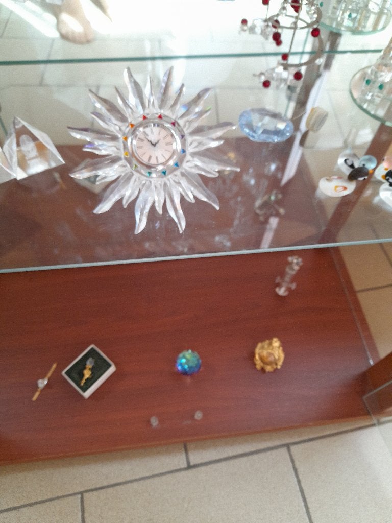 rapports annuels de Swarovski, pas d'acheteurs, Collections, Enlèvement, Neuf, Figurine