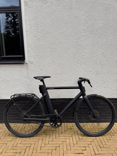 Cowboy 4 Black 2022, 55 tot 59 cm, Ophalen, Gebruikt, Cowboy