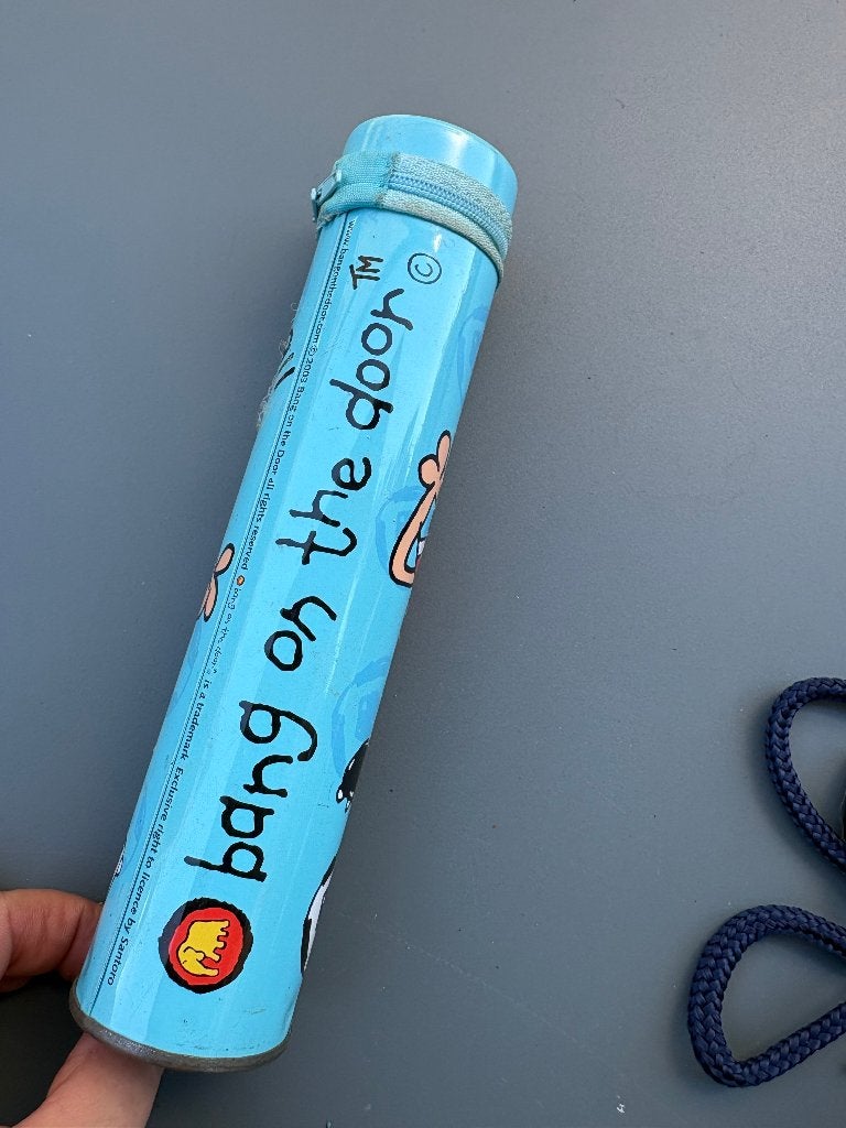 Étui à crayons cylindrique en métal, Divers, Enlèvement ou Envoi, Neuf