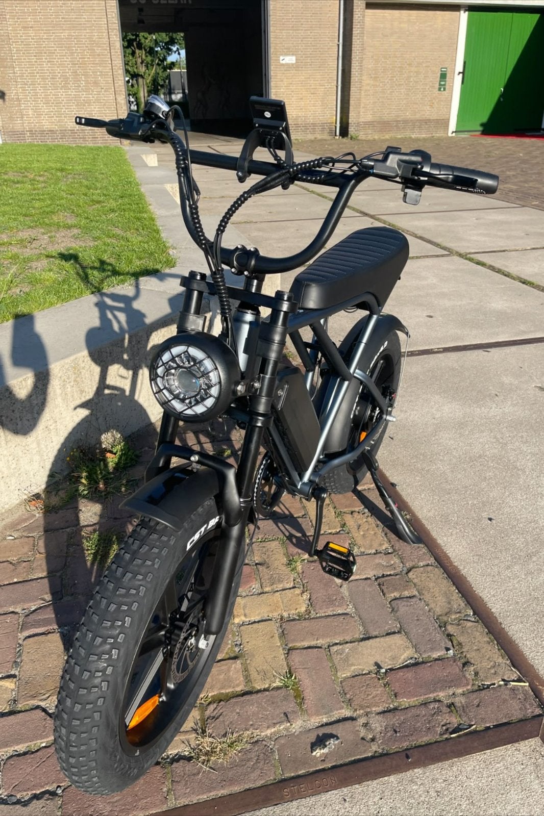 Ouxi h9 voor maar 500 euro helemaal nieuw, Fietsen en Brommers, Overige merken, Ophalen of Verzenden, Zo goed als nieuw, 59 cm of meer
