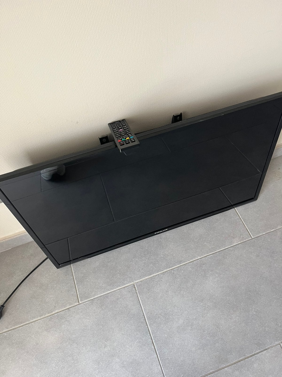 Tv finlux 32” met usb, Enlèvement, Comme neuf