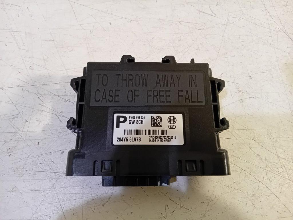 Gateway module Renault Captur, Onderdelen@venauto.nl, Van der Ven Autorecycling B.V., Gebruikt, Ettenseweg 76, 4706 PB Roosendaal, The Netherlands