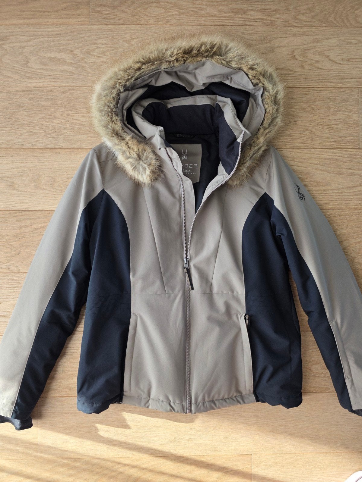 Spyder ski/winterjas, Kleding | Dames, Maat 38/40 (M), Verzenden, Nieuw, Spyder