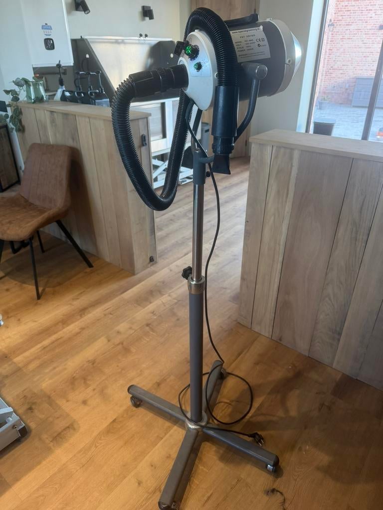 Honden haardroger, Elektronische apparatuur, Ophalen, Gebruikt