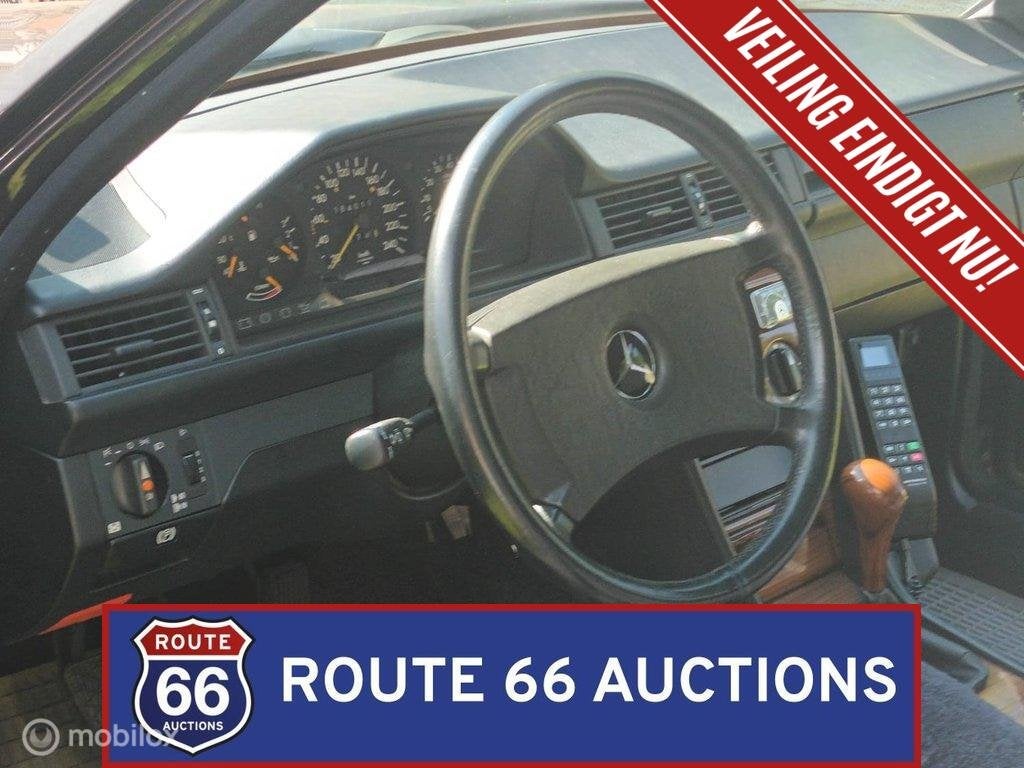 Mercedes-Benz 230E | 1988 | Route 66 Auctions, Zwart, Mercedes-Benz, Bedrijf, Handgeschakeld