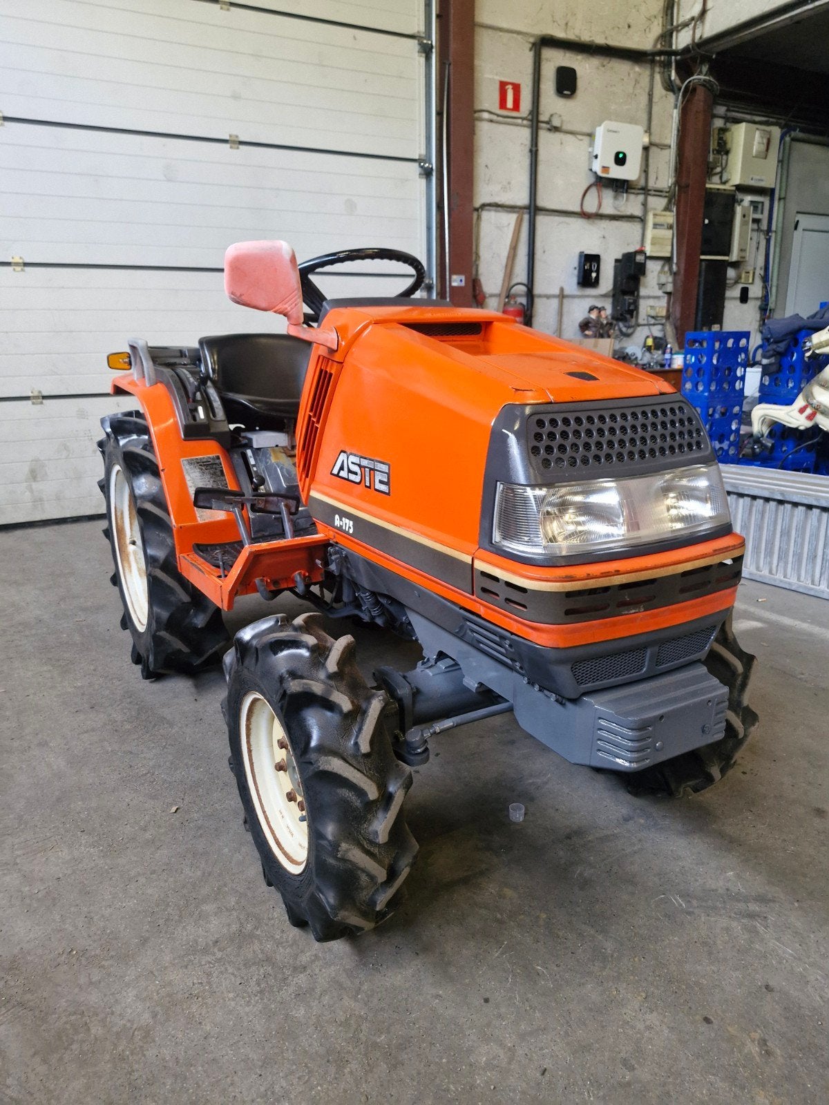 tracteur 4x4 Kubota 21 cheveaux avec direction assister, Articles professionnels, Enlèvement ou Envoi